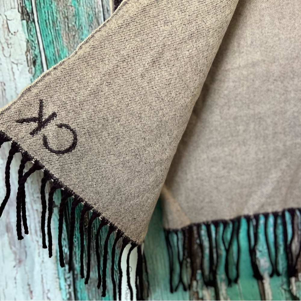Calven Klein scarf!